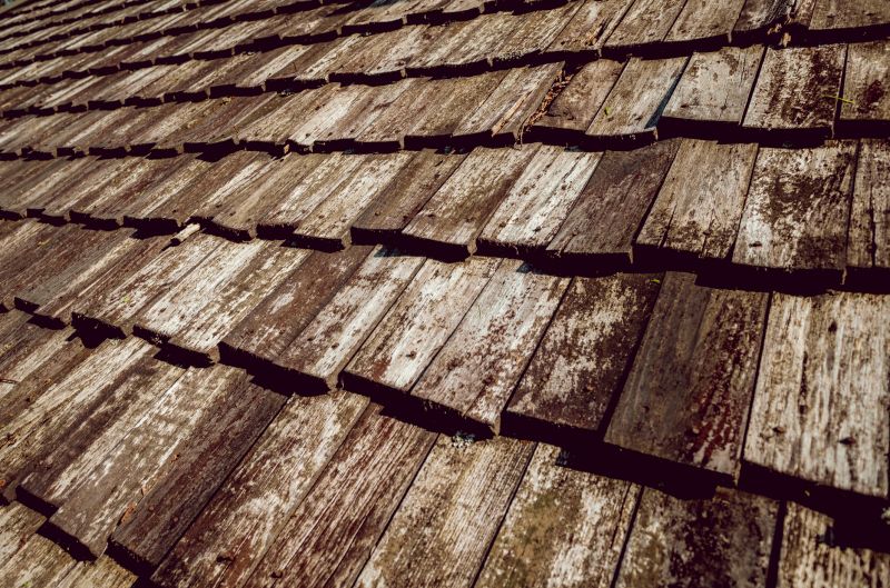 Shake Roof Replacement in Hampton, GA
